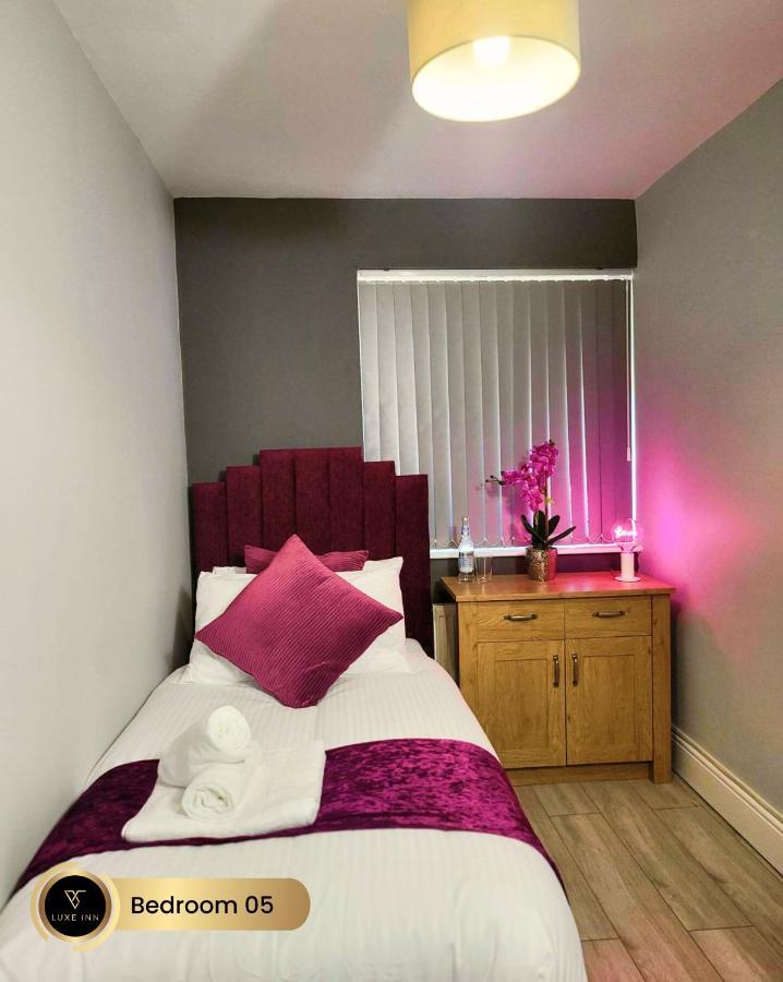 Nr Birmingham City Centre, 5 Bed, Luxe Inn Exterior foto