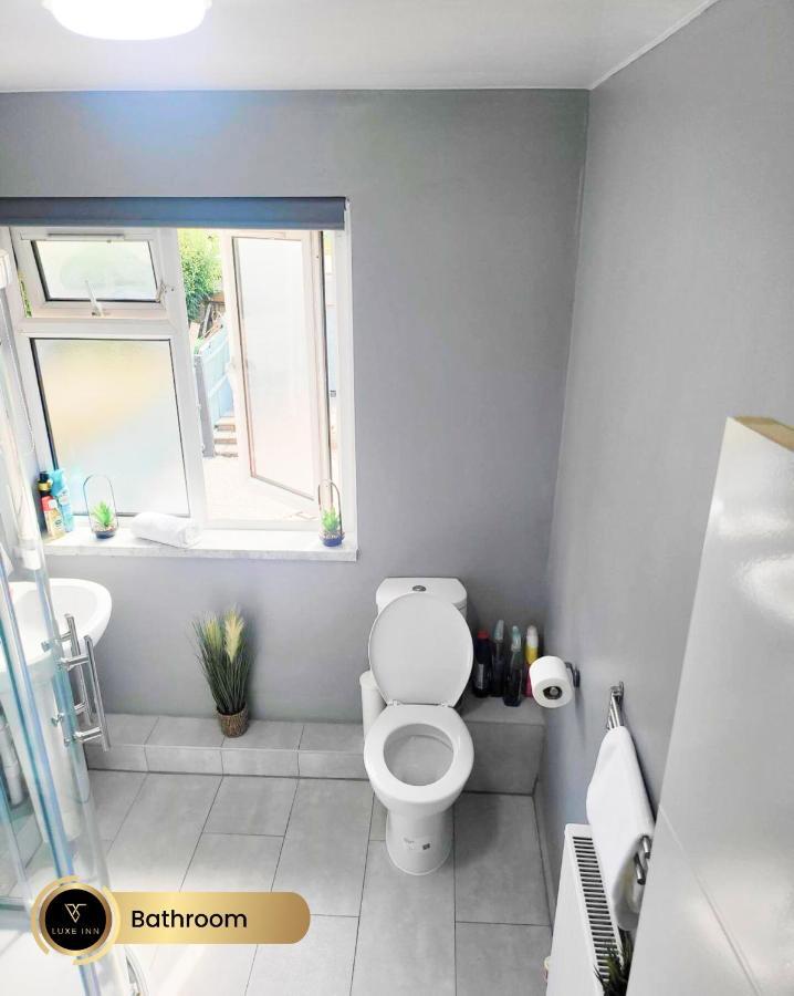 Nr Birmingham City Centre, 5 Bed, Luxe Inn Exterior foto